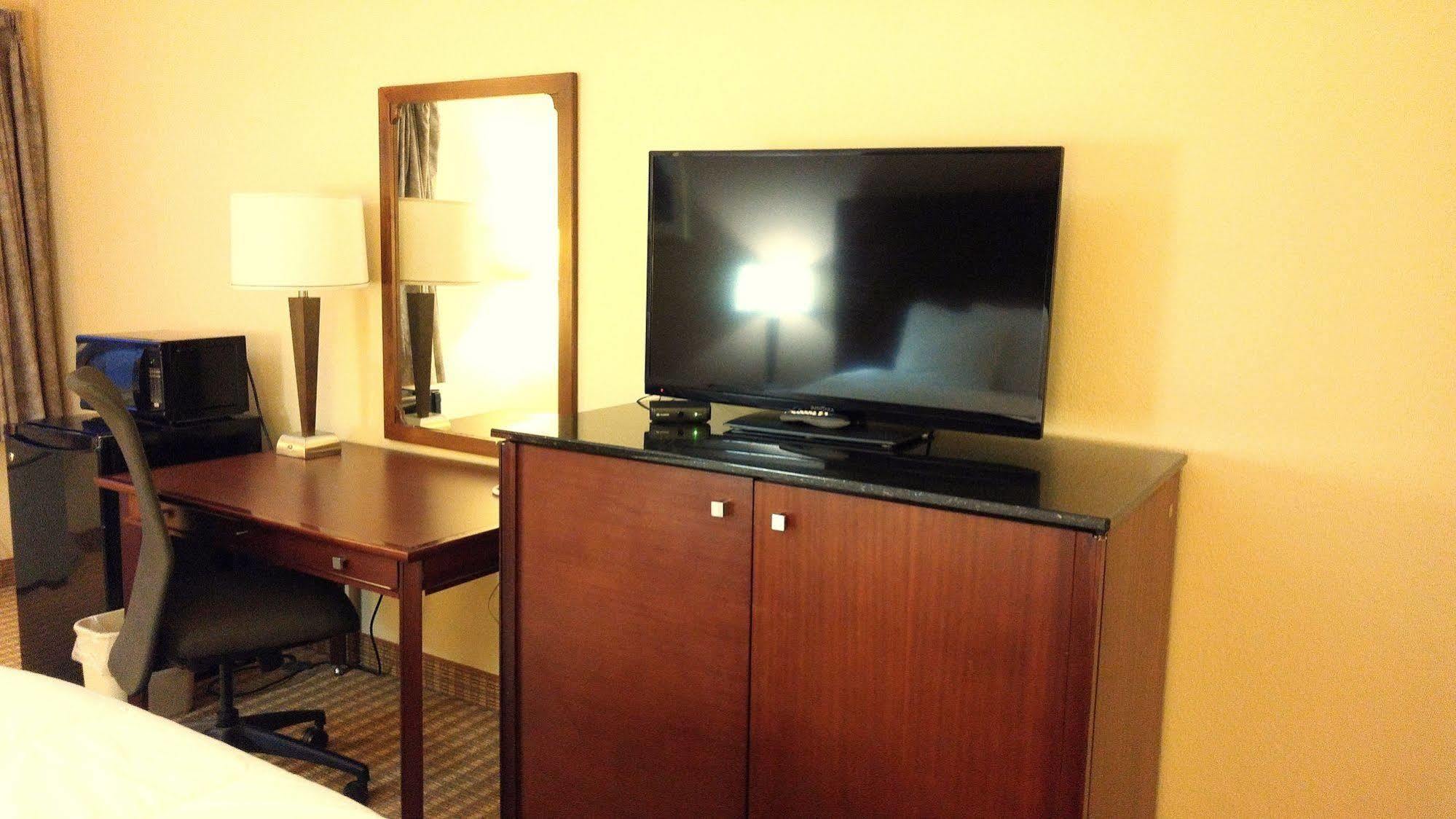 Best Value Inn & Suites Parry Sound Exterior photo